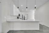 707 Randall Avenue - Photo 7