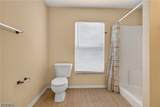 317 9th Terrace - Photo 32