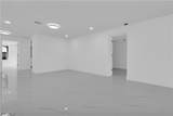 356 New York Drive - Photo 3