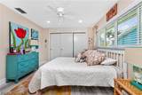 321 Capri Isles Court - Photo 33