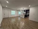 1920 Oakley Avenue - Photo 3