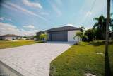 2000 31st Terrace - Photo 2