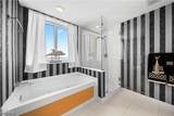 3000 Oasis Grand Boulevard - Photo 18