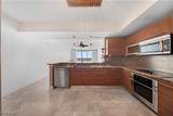 3000 Oasis Grand Boulevard - Photo 5