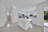 523 Harry Thayer Avenue - Photo 4