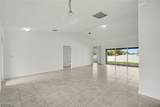 934 7th Avenue - Photo 4