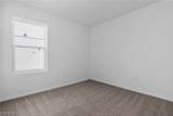318 Lakeside Hideaway Lane - Photo 16