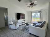 217 13th Terrace - Photo 3