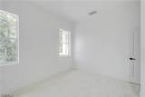 940 Lakeside Drive - Photo 20