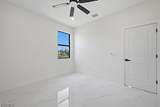 724 Calumet Street - Photo 19
