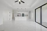 724 Calumet Street - Photo 24