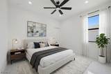 724 Calumet Street - Photo 29