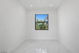 724 Calumet Street - Photo 5
