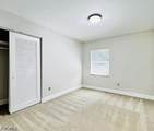 5015 Lee Boulevard - Photo 12