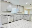 5015 Lee Boulevard - Photo 3