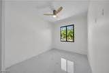 3221 3rd Terrace - Photo 32