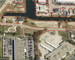 809 10th Street - Photo 1