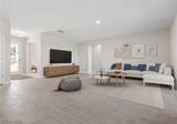 300 4th Avenue - Photo 4