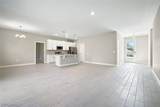 2614 14TH Avenue - Photo 3