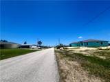 2229 9th Terrace - Photo 4