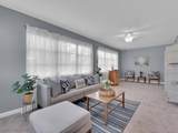 2208 Parkview Drive - Photo 9