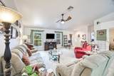 2124 9th Place - Photo 4