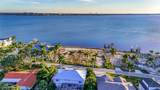 648 Coral Drive - Photo 3
