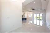2000 Curry Avenue - Photo 2
