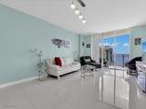 3000 Oasis Grand Boulevard - Photo 5