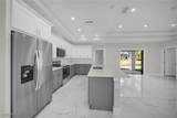 636 Ladd Street - Photo 2