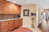 6021 Silver King Boulevard - Photo 12