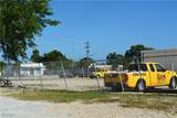 929 Country Club Boulevard - Photo 4