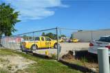 929 Country Club Boulevard - Photo 5