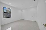 1913 Irving Avenue - Photo 35
