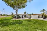 2390 Oleander Street - Photo 4
