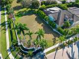 5501 Merlyn Lane - Photo 1