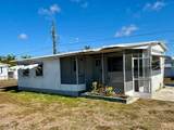 139 Amber Avenue - Photo 2