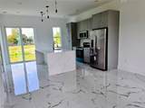 402 Harrison Drive - Photo 3