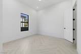 113 34th Avenue - Photo 17