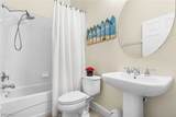 3811 Lakeview Isle Court - Photo 19