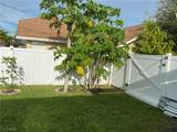 320 28th Terrace - Photo 12