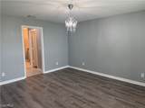 910 8th Terrace - Photo 14