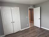910 8th Terrace - Photo 25