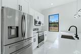 2915 24th Street - Photo 2