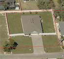 1621 9th Terrace - Photo 4
