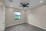 1105 James Avenue - Photo 32