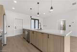 8033 Oakleaf Circle - Photo 9
