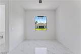 718 Phelps Street - Photo 12