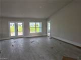 925 8th Place - Photo 5