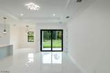 615 Broadway Avenue - Photo 33